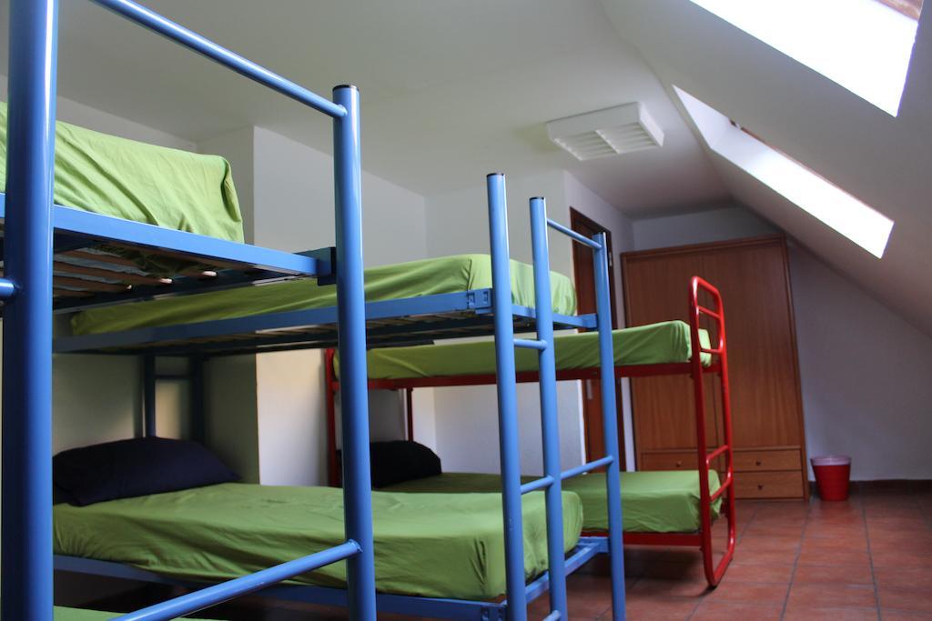 Albergue de Canfranc Estación Habitación foto