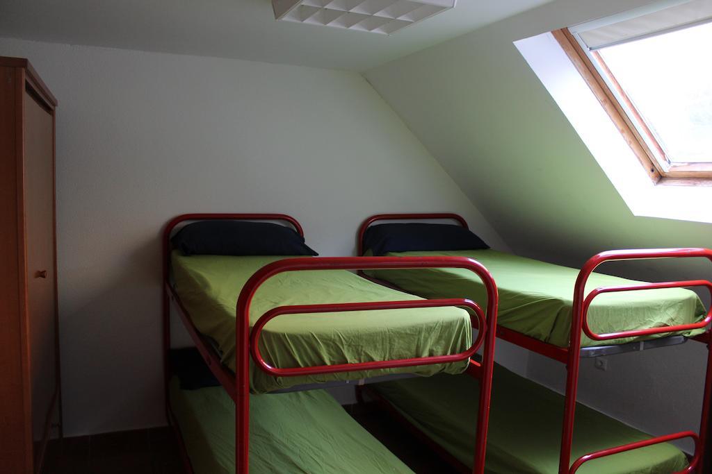 Albergue de Canfranc Estación Habitación foto