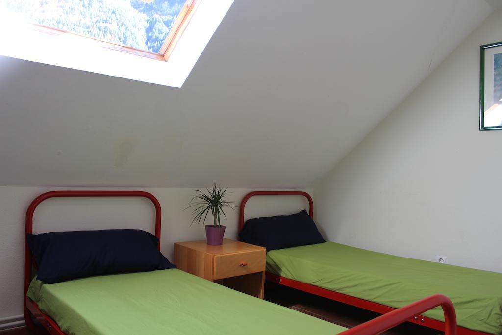 Albergue de Canfranc Estación Habitación foto