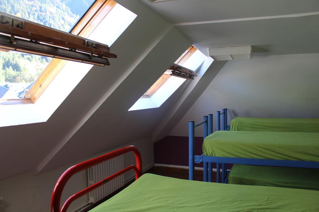 Albergue de Canfranc Estación Habitación foto